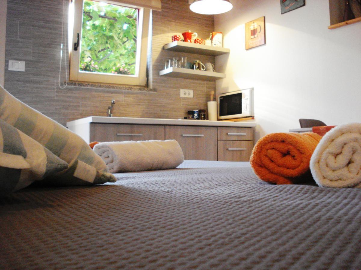 Studio Apartment Md Roč Exterior foto
